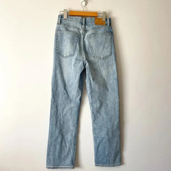 Aritzia Denim Forum The Arlo High Rise  Straight Denim Jean Size 26, 28L - Picture 8 of 10